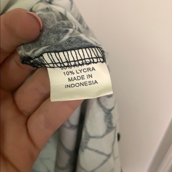 Dunía Black and White Summer Dress - Picture 8 of 9